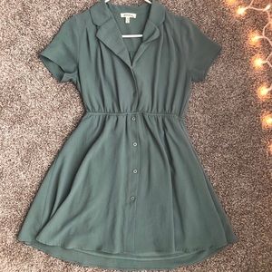 Monteau Green Button Up Dress